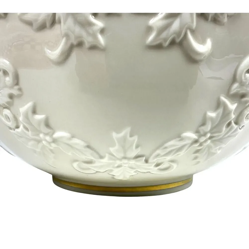 Lenox Holiday Hostess Collection Ivory Gold Rim Centerpiece 12.5